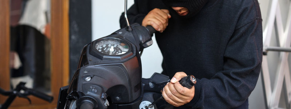 Come posso impedire che la mia moto venga rubata?
