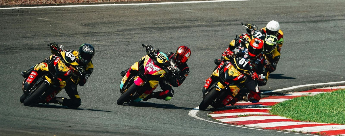 Curso de moto en circuito: progresar y elegir la fórmula adecuada