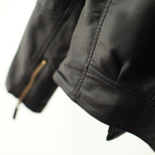 Blouson-style-motard-pour-femme-detail1