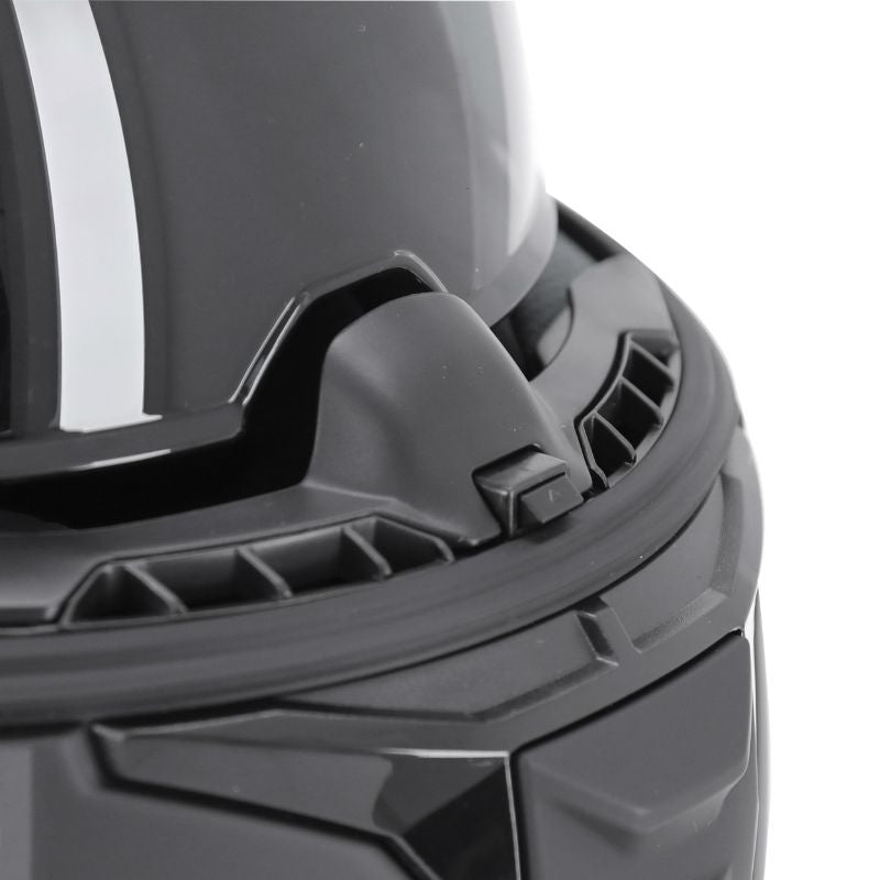 Casque-integral-mt-thunder-noir-mat-ventilation-mentonniere