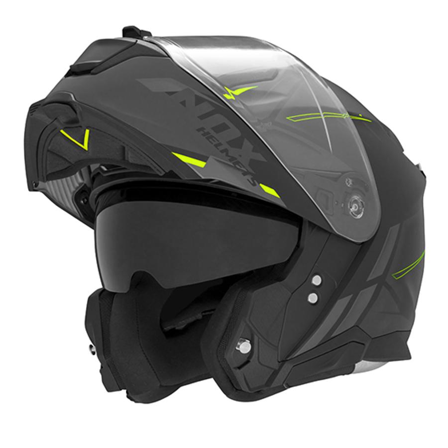 Casque moto NOX modulable noir mat avec inserts jaune fluo, homologué CE et visibilité renforcée sur route