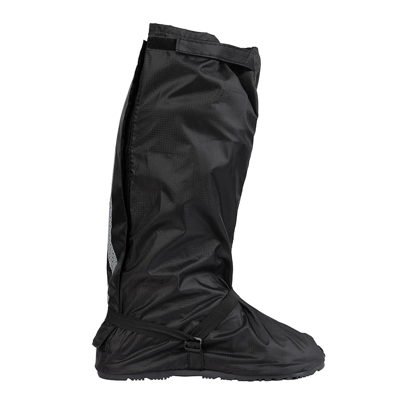 Sur-bottes-de-pluie-noir-cote