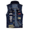 Gilet biker pour homme en jean denim bleu avec patchs brodés, boutons métalliques et coupe sans manche style rock