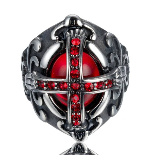 Bague gothique homme avec croix rouge et pierre centrale en relief