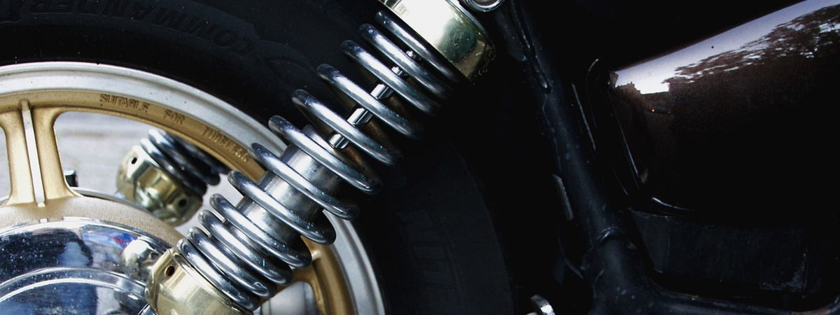 Comment nettoyer un amortisseur moto ?