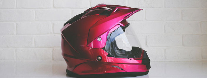 Comment nettoyer une visière de casque moto ?