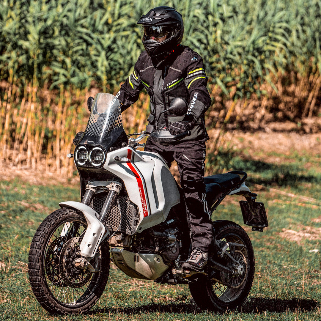 Chaussure-moto-stylmartin-vertigo-air-gris-homme-femme-d3o-porte