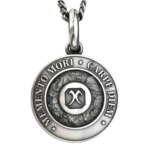 Pendentif-moto-Carpe-diem-arrière