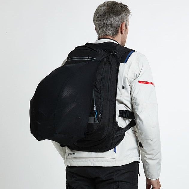 Sac-a-dos-airbag-moto-helite-H-moov-porte-casque