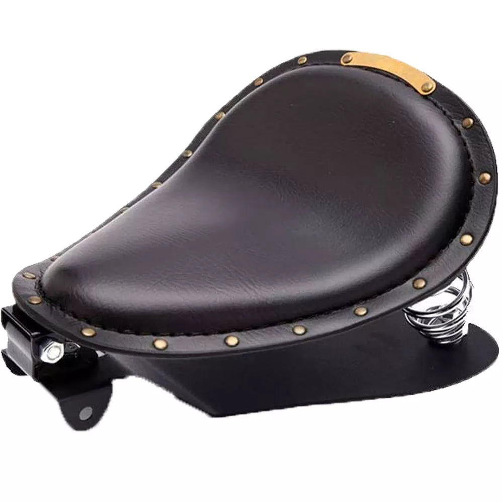 Selle moto bobber noire avec rivets dorés et plaque laiton, style rétro chic pour custom