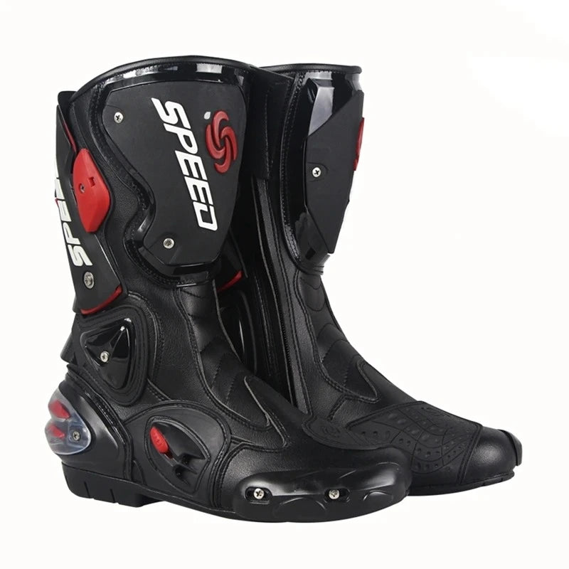 Bottes moto sportives Speed noires rouges en cuir, renforts articulés et sliders.