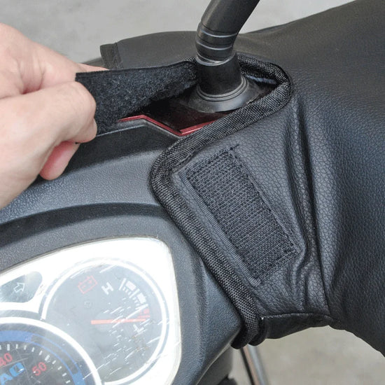 Manchon pour Guidon de Moto et Scooter Spécial Hiver