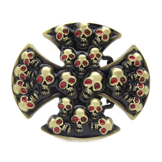 Boucle de ceinture biker en métal, motif croix de fer recouverte de têtes de mort dorées avec yeux rouges, style gothique et rock