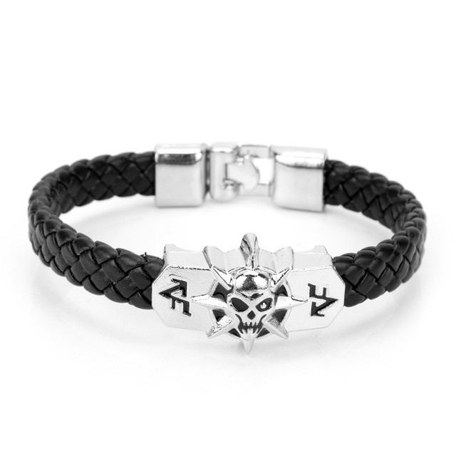 Bracelet biker en cuir tressé noir avec tête de mort pour homme